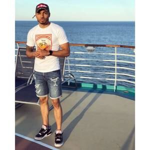 Meet your Posher, Nick